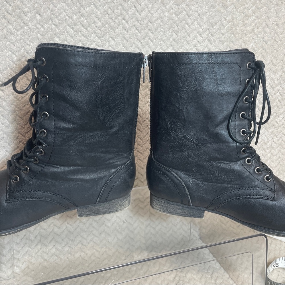 Madden Girl Black Lace-up‎ Combat Grunge Boots size 11 - Picture 9 of 11